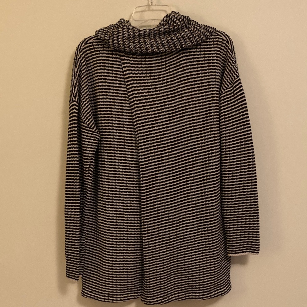 Striped Black and White Women's Sweater - Picture 9 of 10